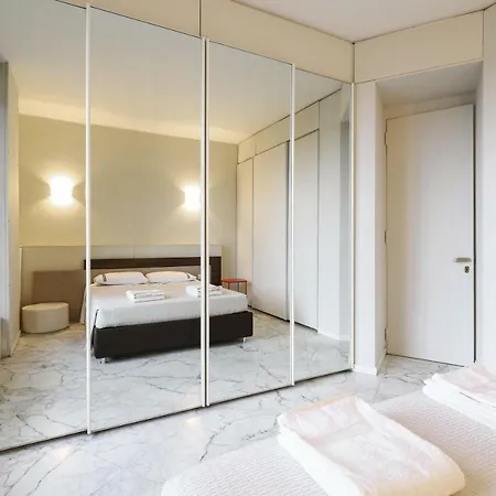 Duomo Luxury * ميلان